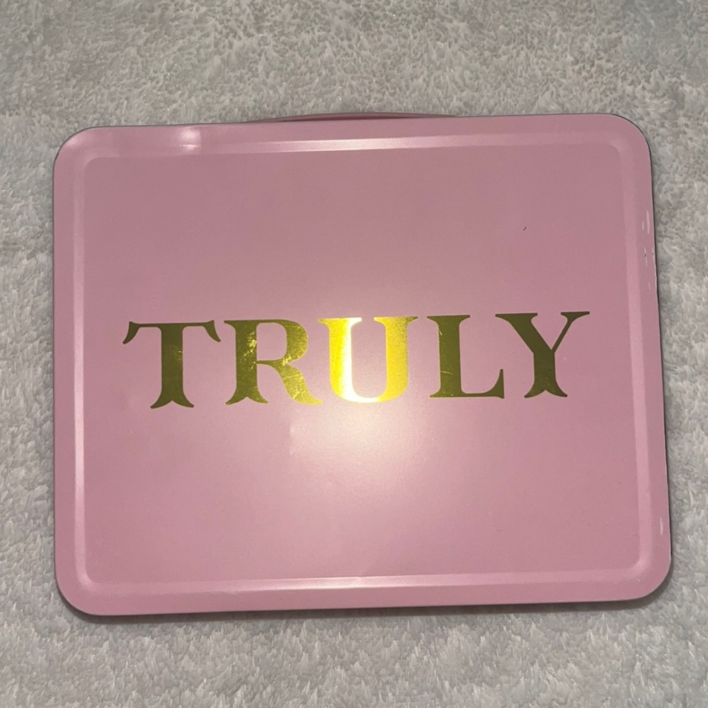 Truly Cosmetic Case